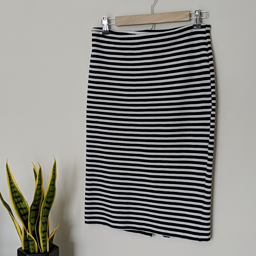 Black & White Stripe Stretchy Pencil Skirt